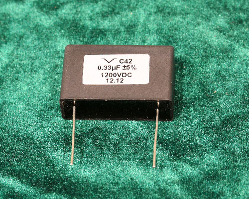 C42 resonant capacitor