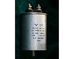 Harmonic filter capacitor